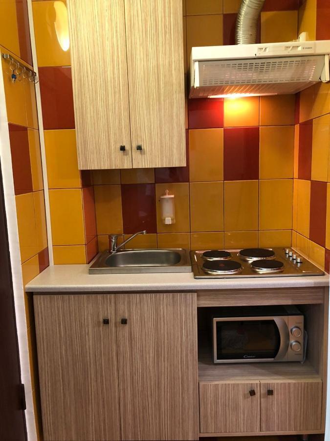 Romancierilor Studio With Self Check In 布加勒斯特 外观 照片