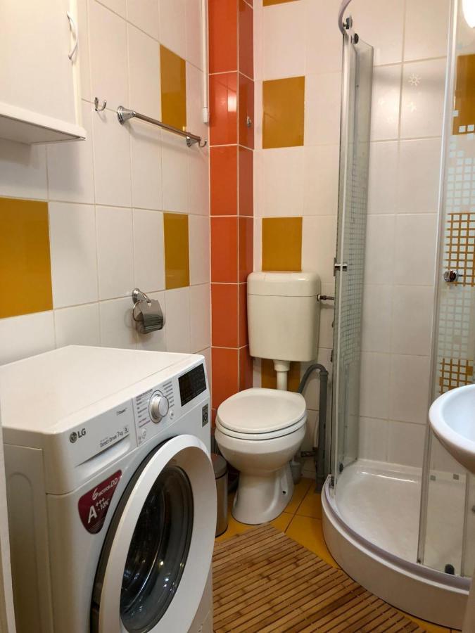 Romancierilor Studio With Self Check In 布加勒斯特 外观 照片